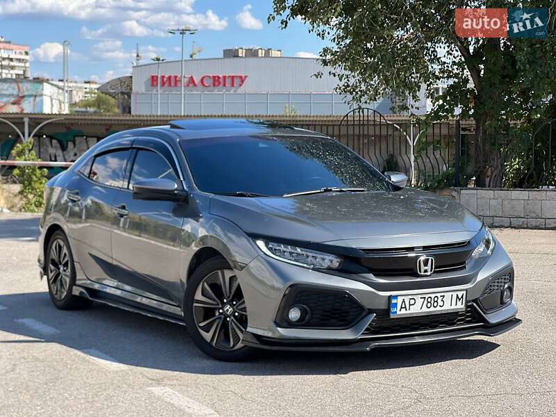 Хетчбек Honda Civic 2019 в Запоріжжі фото 3 Хетчбек Honda Civic 2019 в Запоріжжі