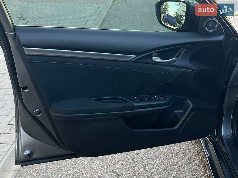 Хетчбек Honda Civic 2019 в Запоріжжі фото 17 Хетчбек Honda Civic 2019 в Запоріжжі