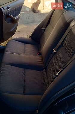 Седан Honda Civic 2004 в 