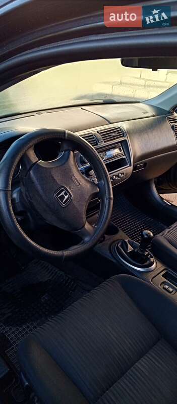 Седан Honda Civic 2004 в Кривому Розі
