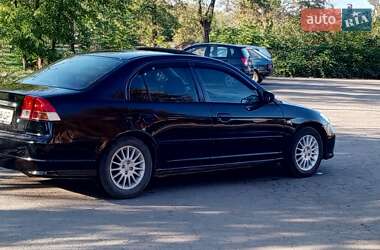 Седан Honda Civic 2004 в 