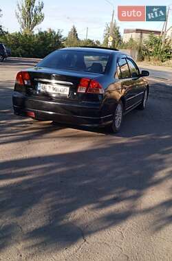 Седан Honda Civic 2004 в 