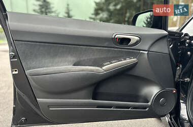 Седан Honda Civic 2010 в 