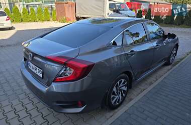 Седан Honda Civic 2017 в 