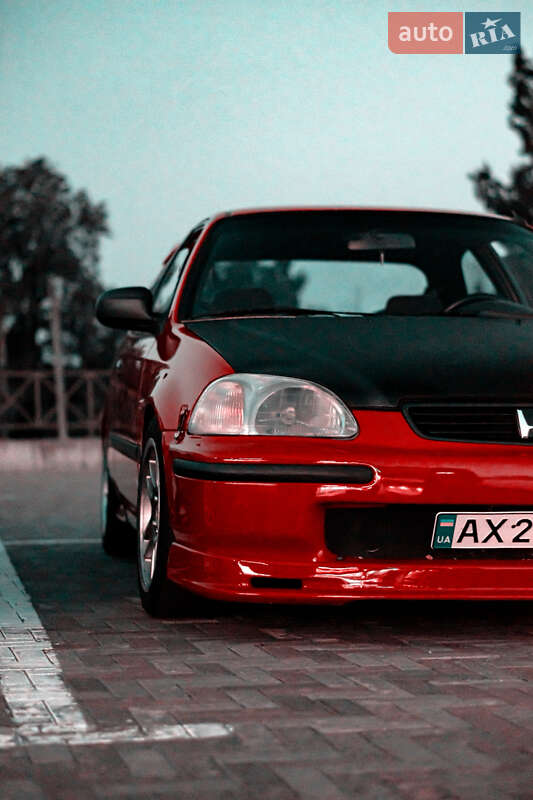 Хэтчбек Honda Civic 1996 в 
