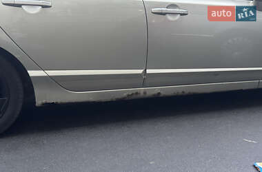 Седан Honda Civic 2008 в  фото 4 Седан Honda Civic 2008 в