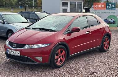 Хэтчбек Honda Civic 2008 в Киеве