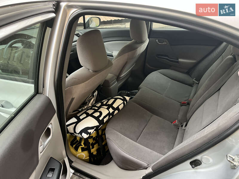 Седан Honda Civic 2012 в Киеве