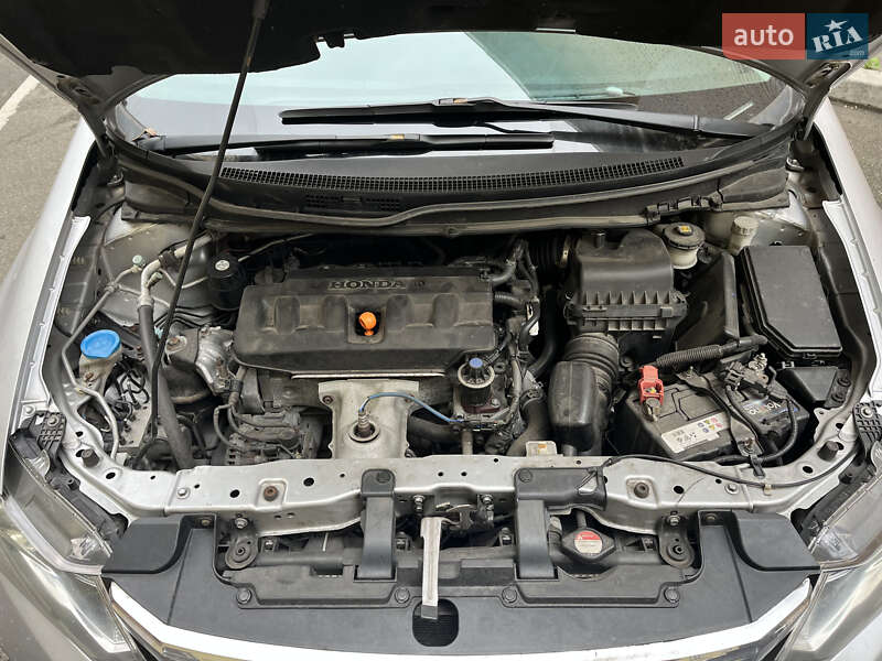 Седан Honda Civic 2012 в Киеве