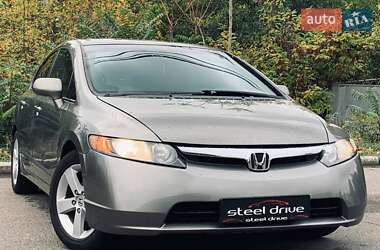 Седан Honda Civic 2006 в Николаеве