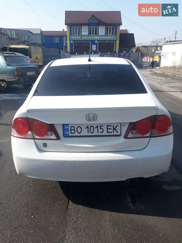Седан Honda Civic 2008 в Тернополе