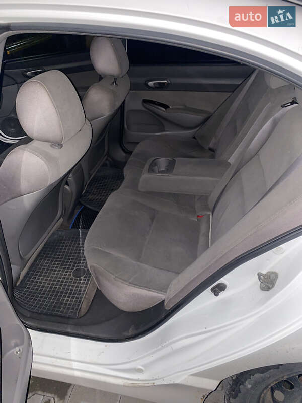 Седан Honda Civic 2008 в Тернополе