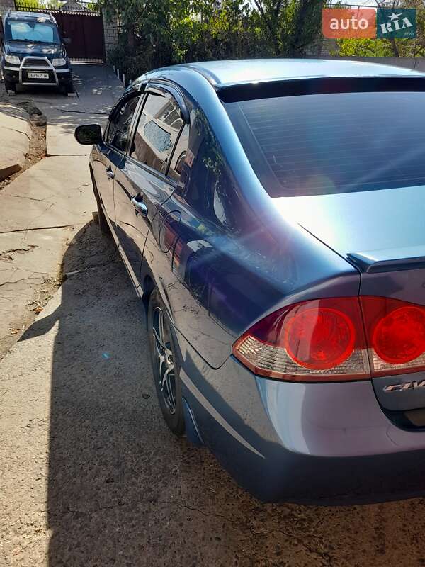 Седан Honda Civic 2008 в Вознесенську