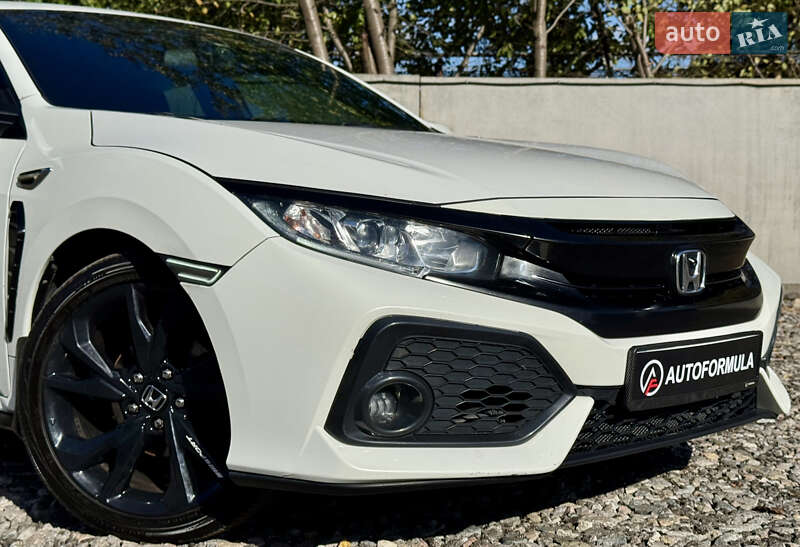 Хэтчбек Honda Civic 2016 в Киеве фото 5 Хэтчбек Honda Civic 2016 в Киеве