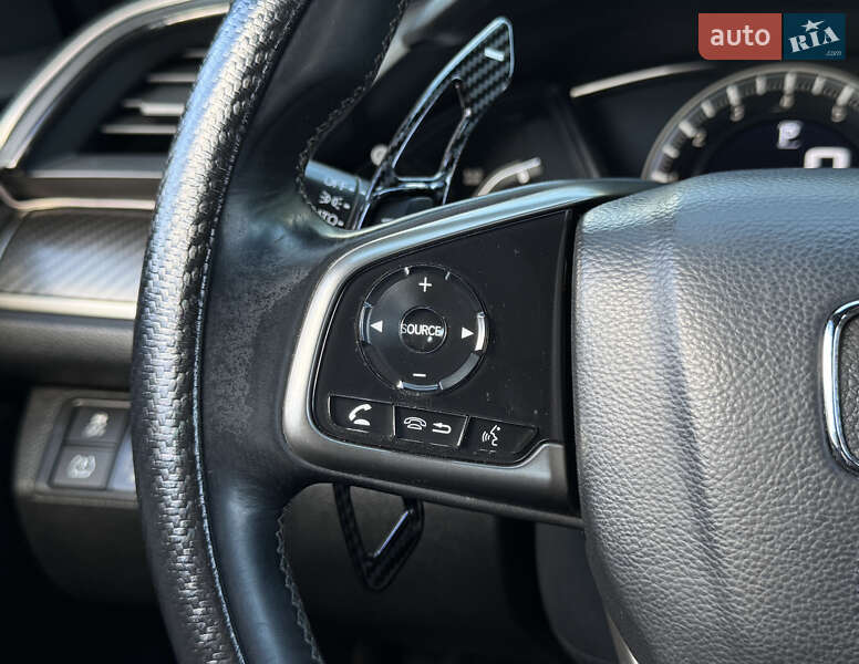 Хэтчбек Honda Civic 2016 в Киеве фото 22 Хэтчбек Honda Civic 2016 в Киеве