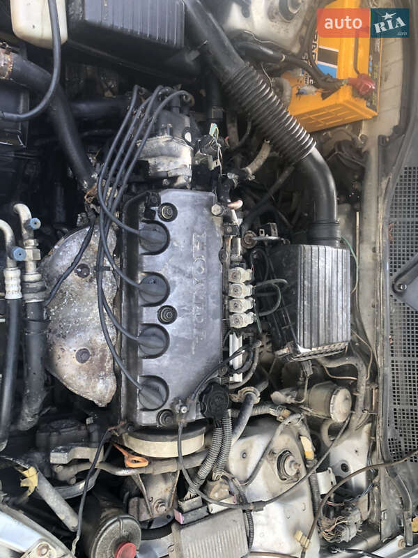 Седан Honda Civic 1998 в Ужгороде