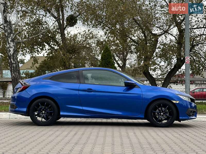 Купе Honda Civic 2016 в Києві