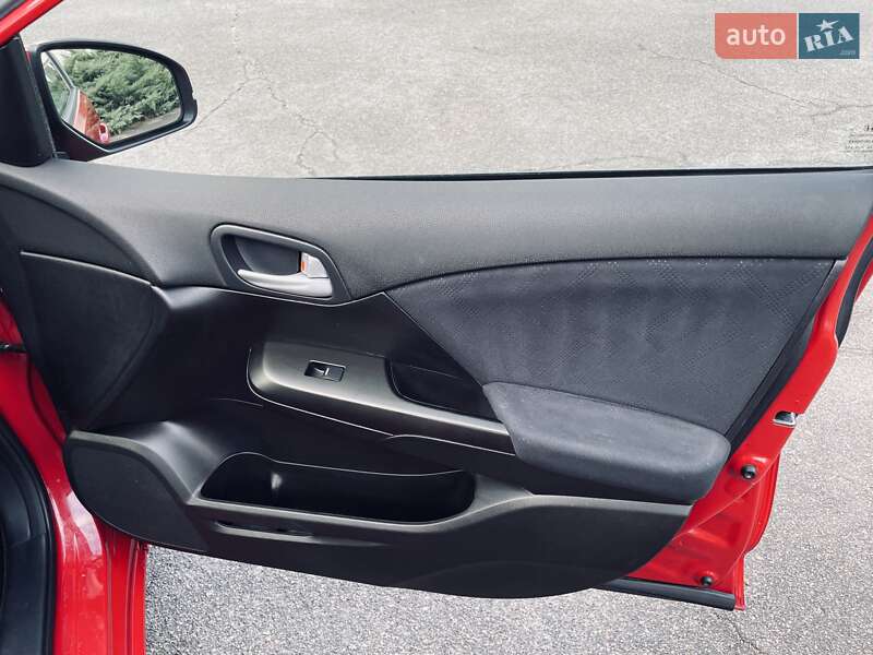 Хэтчбек Honda Civic 2013 в Киеве