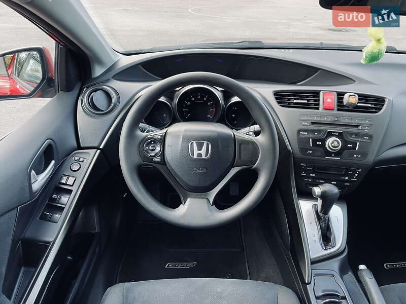 Хэтчбек Honda Civic 2013 в Киеве