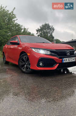 Хэтчбек Honda Civic 2017 в Харькове