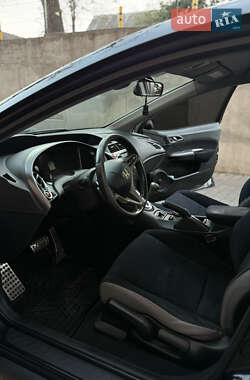 Хетчбек Honda Civic 2008 в  фото 7 Хетчбек Honda Civic 2008 в