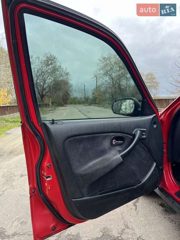 Лифтбек Honda Civic 1998 в Ровно