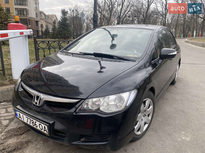 Седан Honda Civic 2007 в Києві