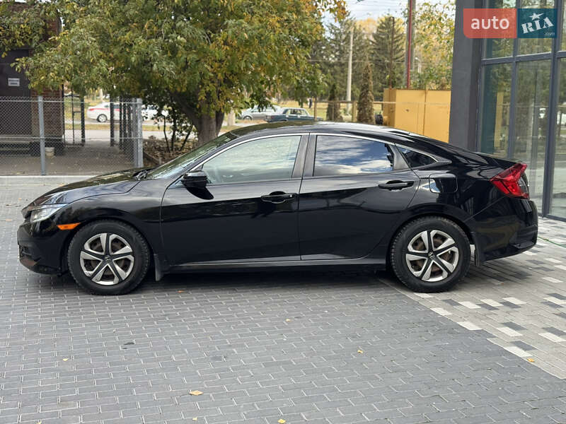 Седан Honda Civic 2015 в Полтаве