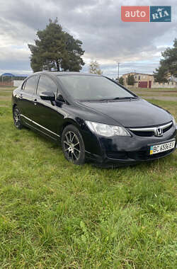 Седан Honda Civic 2007 в  фото 4 Седан Honda Civic 2007 в
