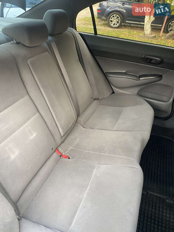 Седан Honda Civic 2007 в Тернополі