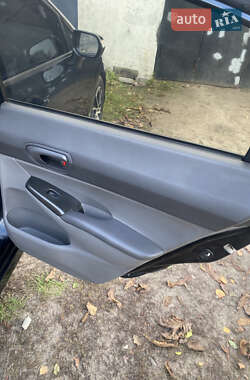 Седан Honda Civic 2007 в  фото 17 Седан Honda Civic 2007 в