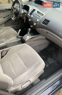 Седан Honda Civic 2007 в  фото 22 Седан Honda Civic 2007 в
