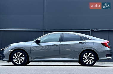 Седан Honda Civic 2018 в 