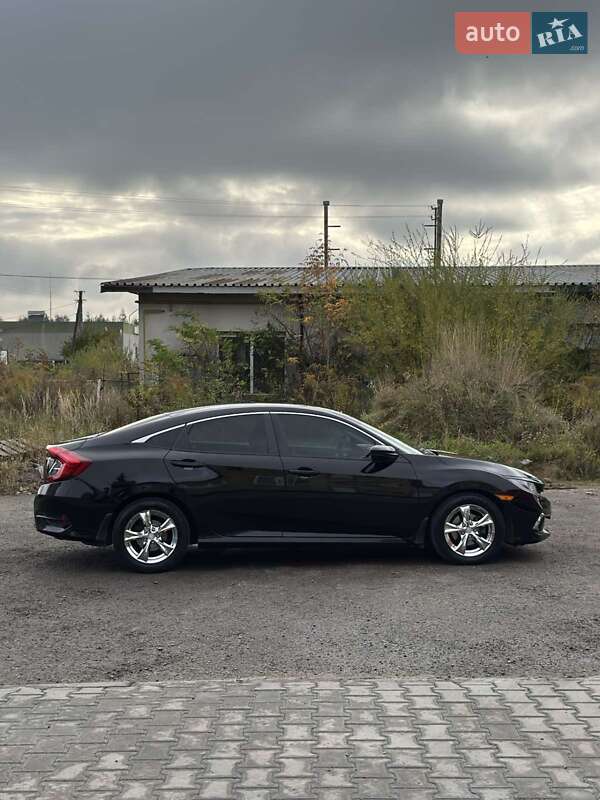 Седан Honda Civic 2019 в Івано-Франківську