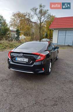 Седан Honda Civic 2019 в 
