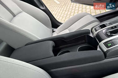 Седан Honda Civic 2016 в 