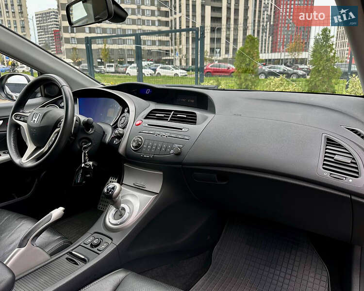 Хетчбек Honda Civic 2008 в Києві фото 37 Хетчбек Honda Civic 2008 в Києві