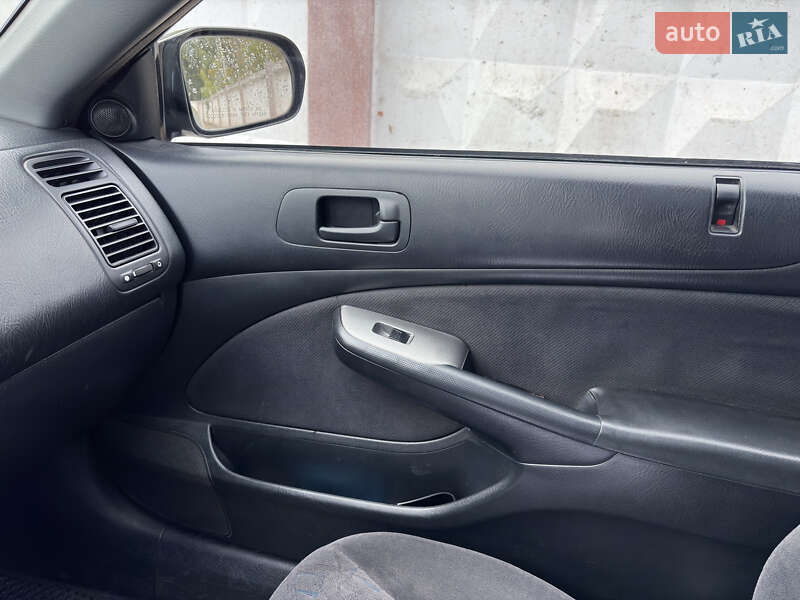 Купе Honda Civic 2002 в Черновцах фото 16 Купе Honda Civic 2002 в Черновцах