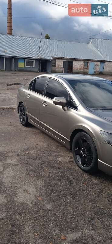 Седан Honda Civic 2006 в Фастові
