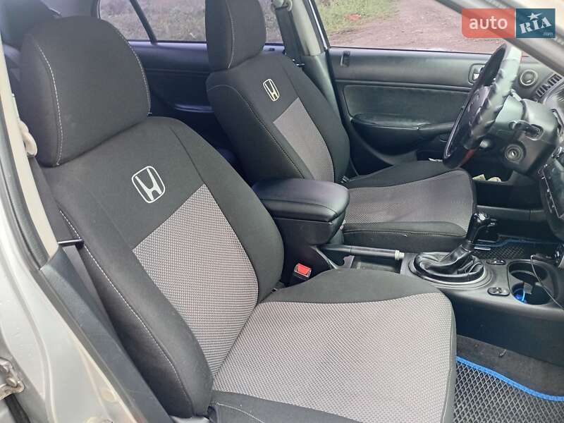 Седан Honda Civic 2004 в Одессе