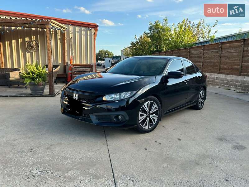 Седан Honda Civic 2017 в Полтаве
