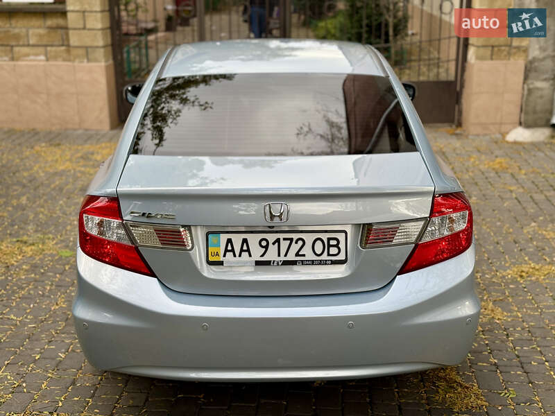 Седан Honda Civic 2012 в Киеве фото 11 Седан Honda Civic 2012 в Киеве