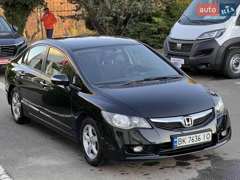 Седан Honda Civic 2010 в Рівному фото 8 Седан Honda Civic 2010 в Рівному