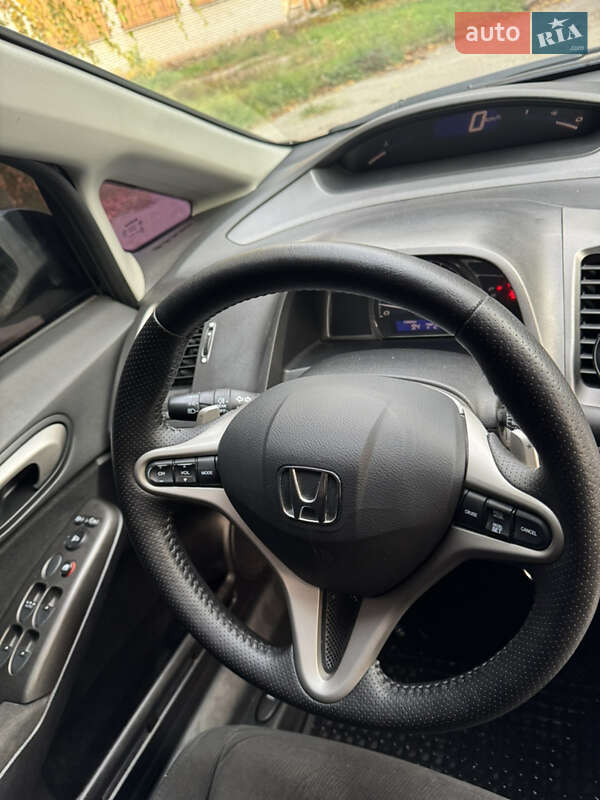 Седан Honda Civic 2008 в Запоріжжі