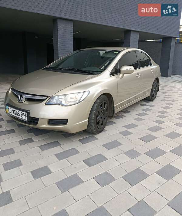 Седан Honda Civic 2008 в Мукачево