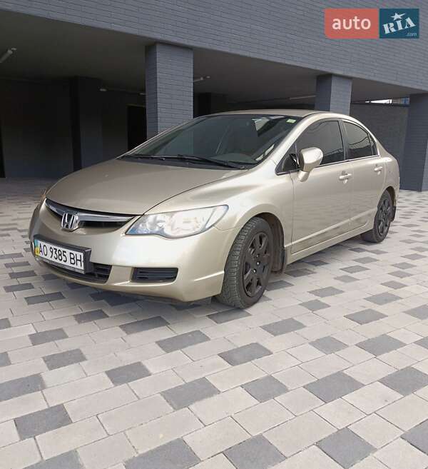 Седан Honda Civic 2008 в Мукачево