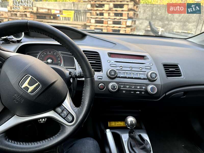 Купе Honda Civic 2008 в Черкасах