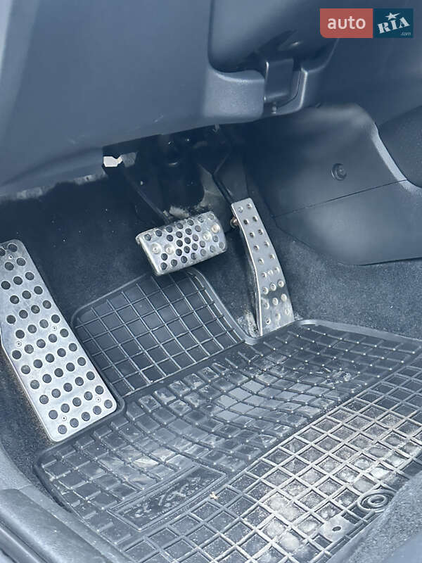 Хетчбек Honda Civic 2008 в Києві фото 20 Хетчбек Honda Civic 2008 в Києві