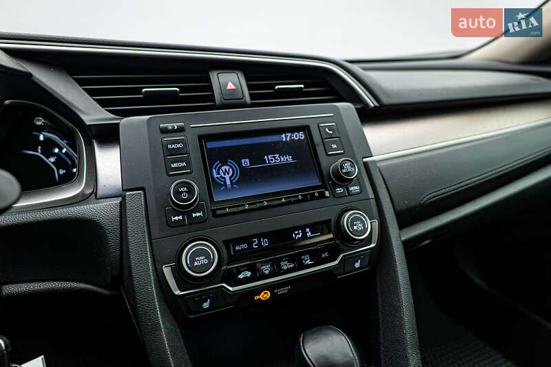 Седан Honda Civic 2018 в Києві фото 16 Седан Honda Civic 2018 в Києві
