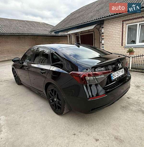 Седан Honda Civic 2024 в Гусятине
